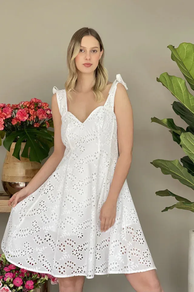 Trident Azaleha Dress sold by Folklore Shop product image thumbnail 2