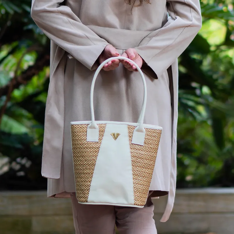 Beige Leather Tetra Tote – Handmade Medium Shoulder Bag with Palm Weave, Classic Leather Purse sold by Folklore Shop