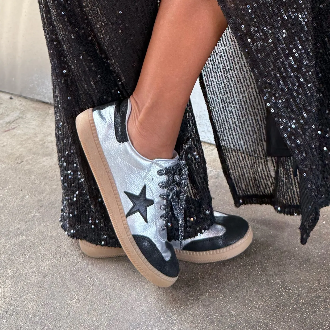 Tenis Moon Plata sold by Folklore Shop product image thumbnail 2