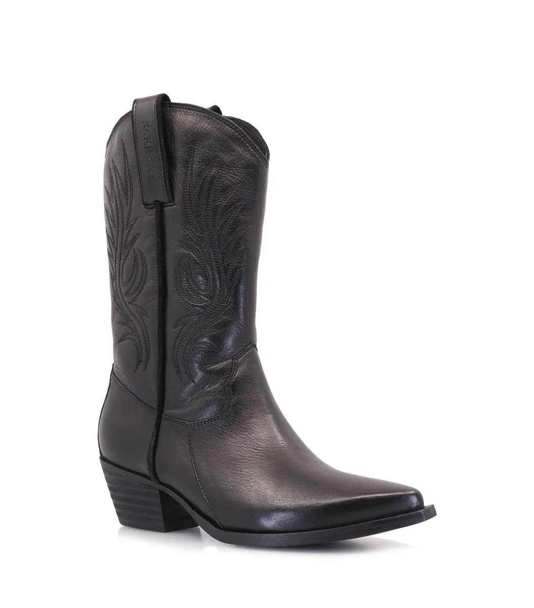 Texan Chic Black Western Boots Frant sold by Folklore Shop product image thumbnail 2