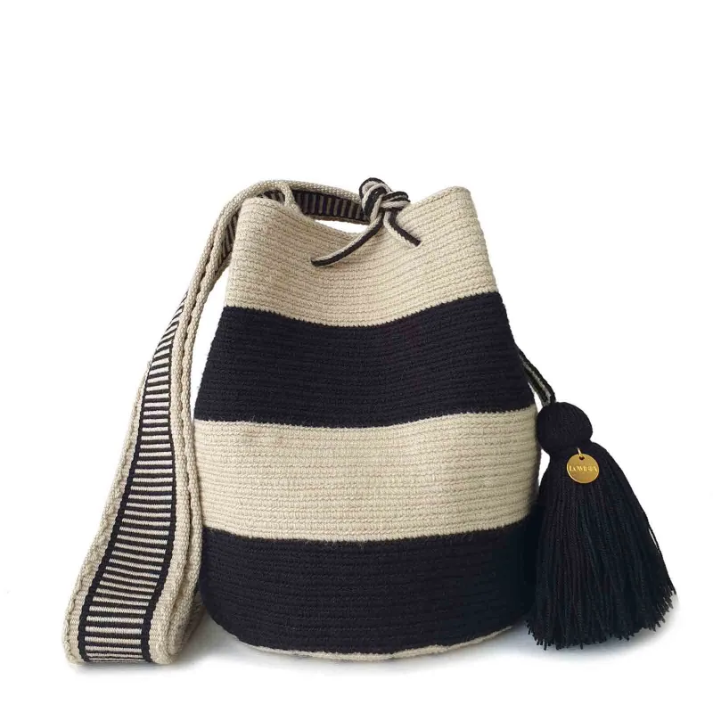 Tiara Wayuu Bag sold by Folklore Shop