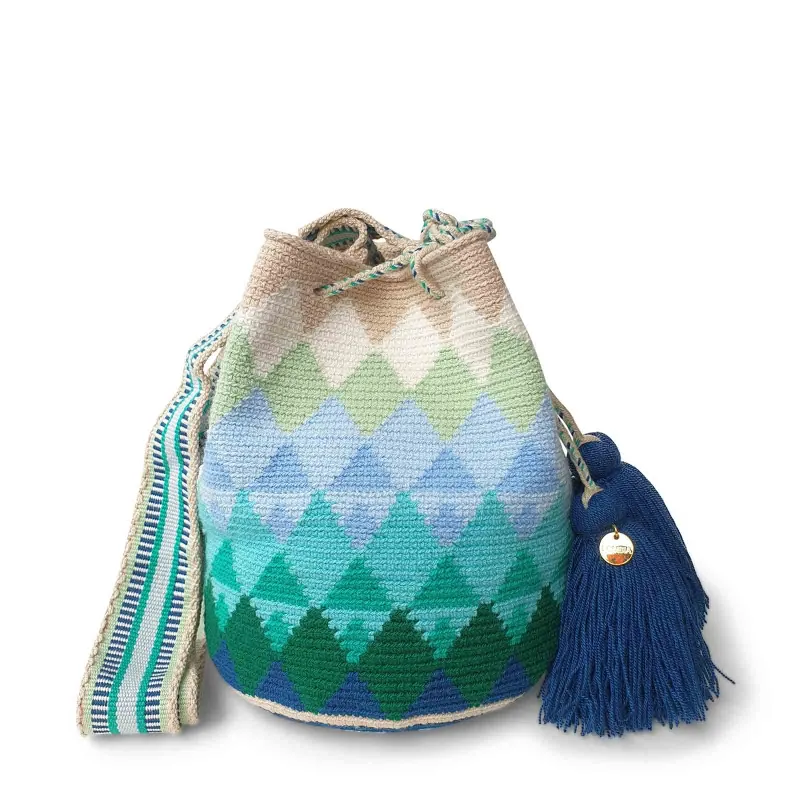 Peacock Wayuu Bag (Medium) sold by Folklore Shop