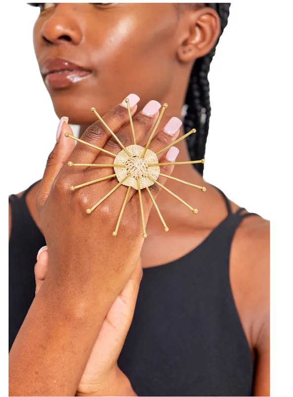 Heritage Elegance Spider Web Ring - Sustainable Luxury Design made by Folklore Shop