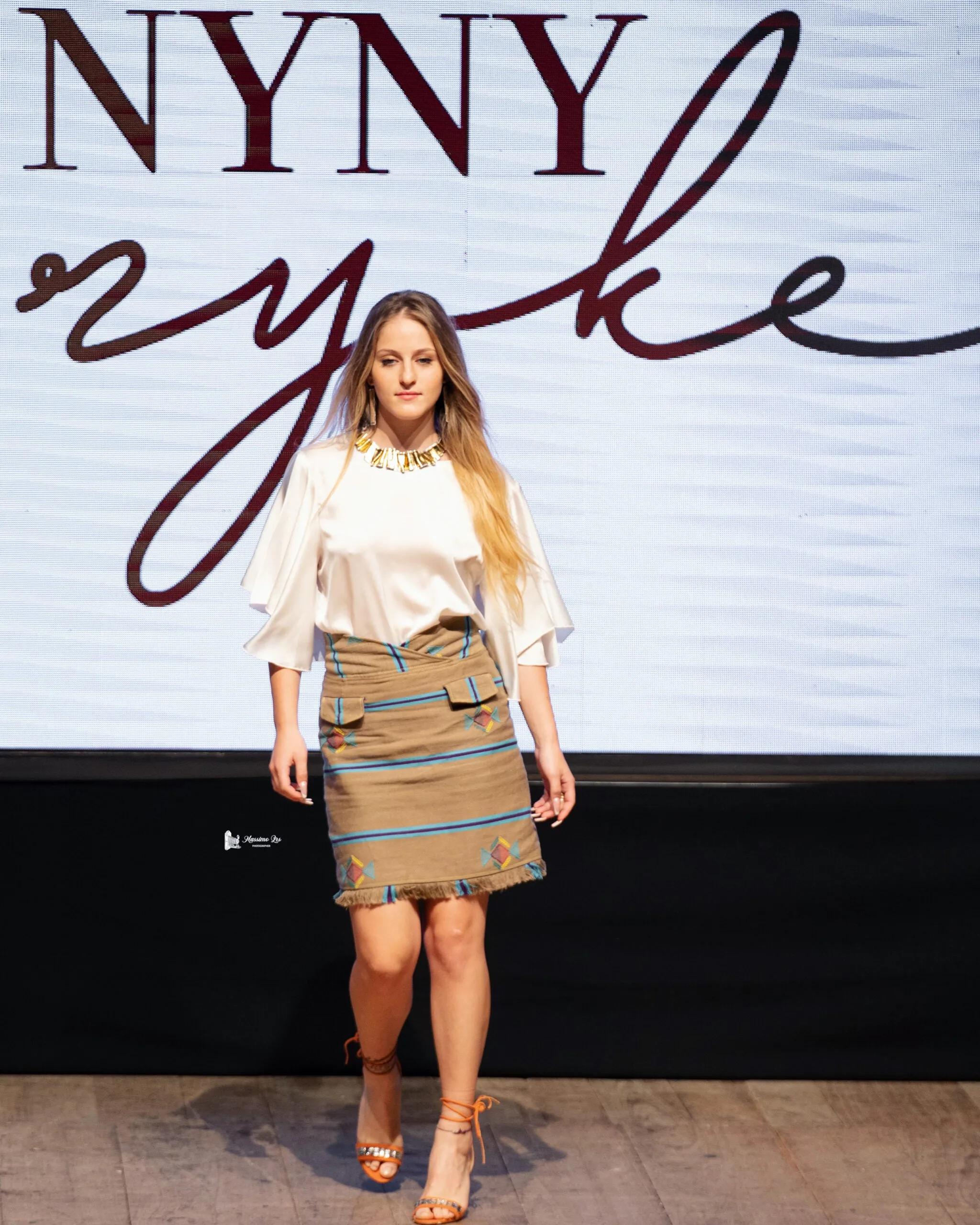 SENTIMENTO, Sand High waist pencil skirt with fringes sold by Folklore Shop product image thumbnail 3