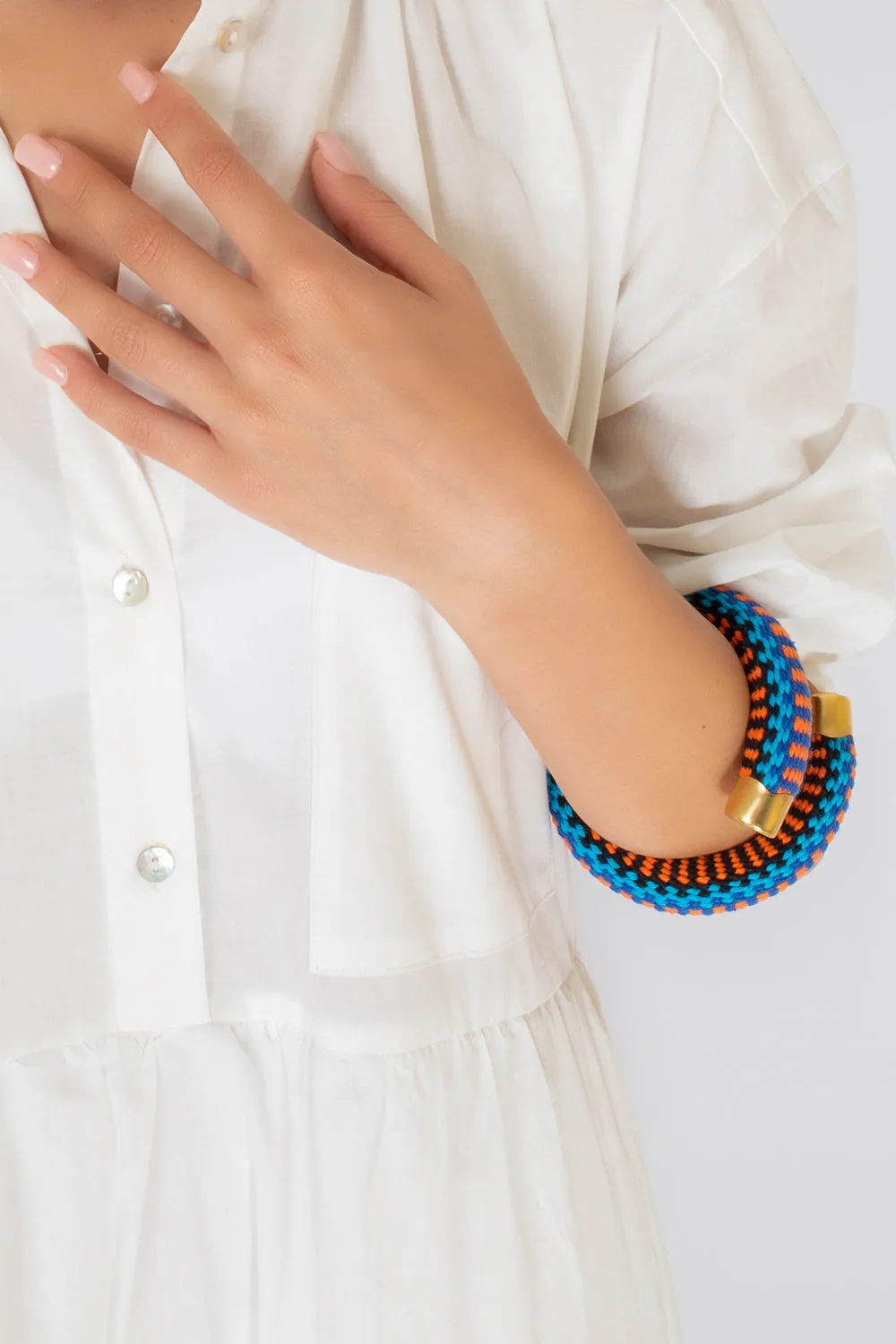 Espiral Luxe: Pulsera Artesanal Exclusiva sold by Folklore Shop product image thumbnail 4