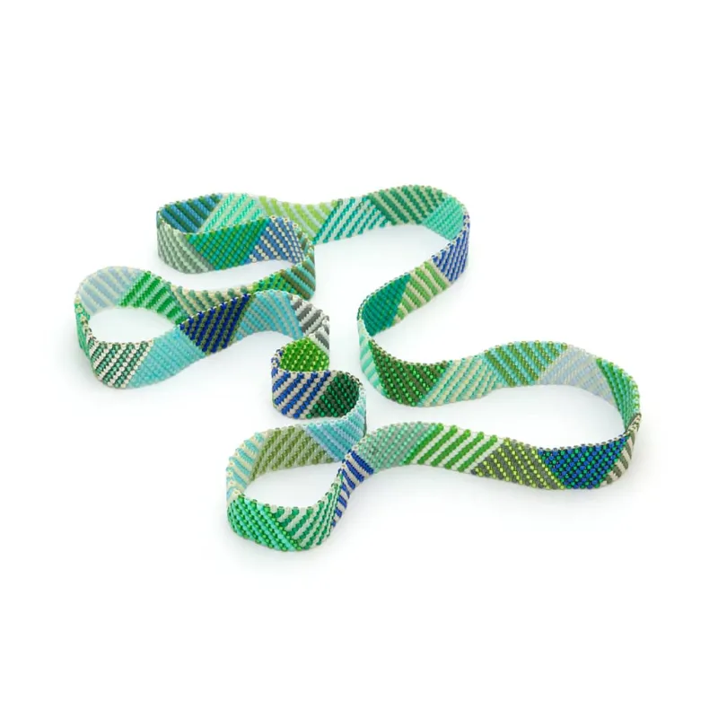 COLOR GEOMÉTRICO Miyuki Monochromatic Necklace sold by Folklore Shop