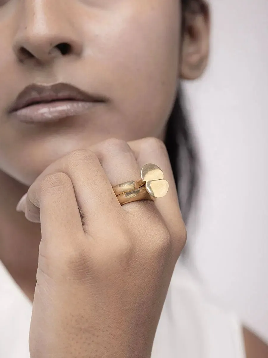 Zetu Brass Ring sold by Folklore Shop product image thumbnail 2