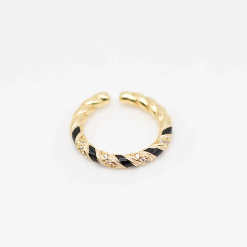 The Emilia Ring made by Folklore Shop