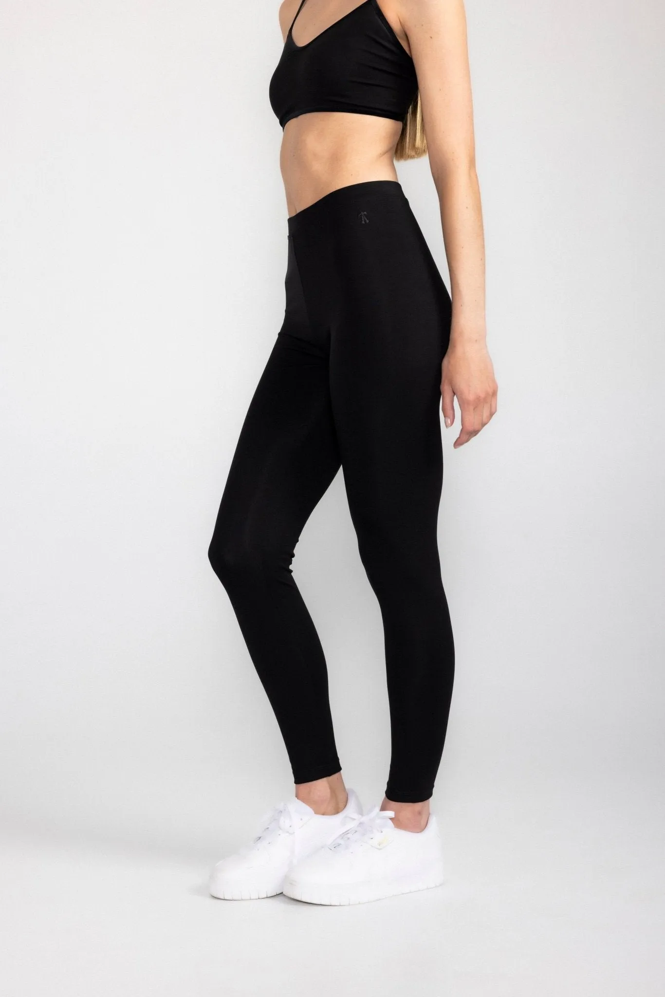 Josie Legging sold by THE PARK product image thumbnail 3