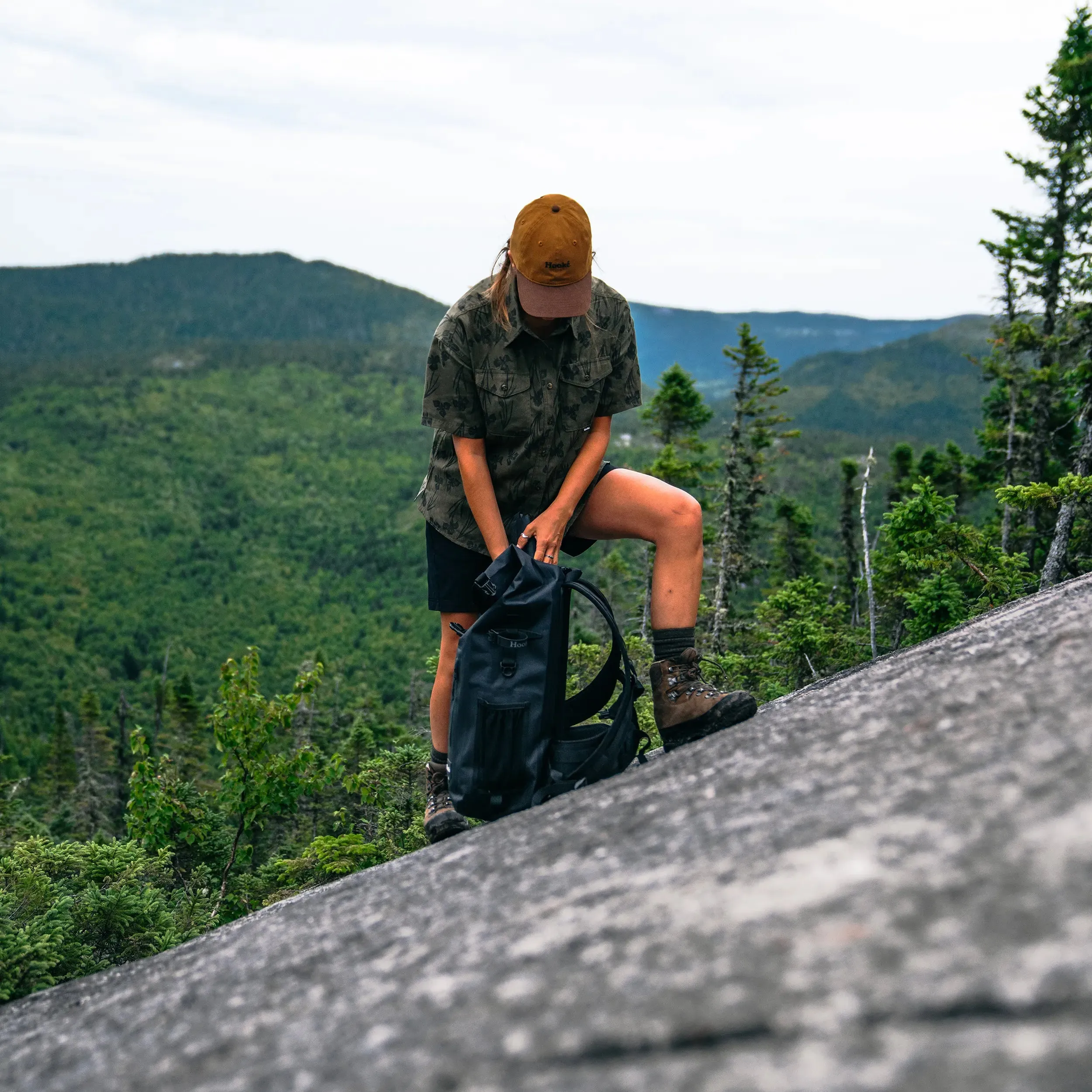 W's Oversized Yellow Iris Short Sleeve Shirt sold by Hooke product image thumbnail 5
