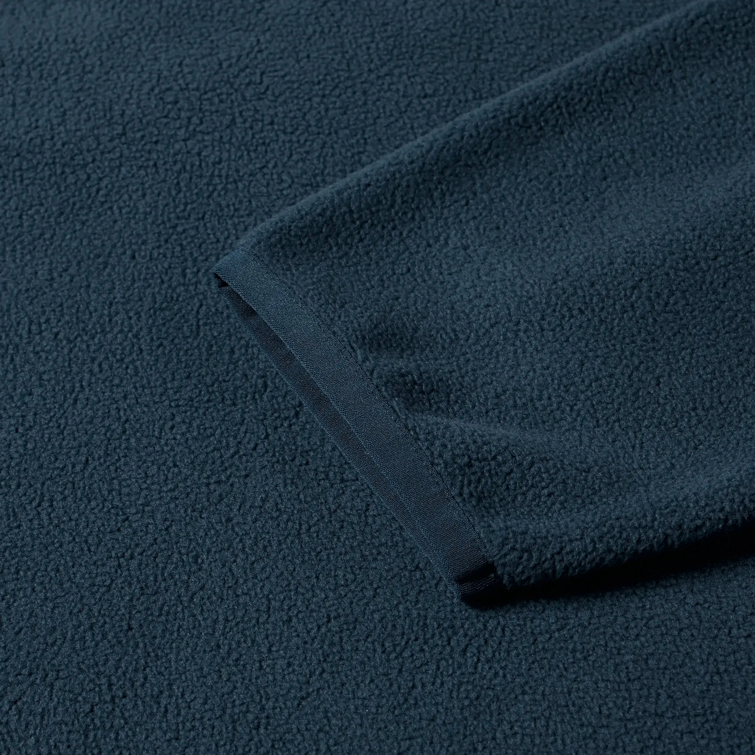 M's Valley Light Polar Fleece sold by Hooke product image thumbnail 4