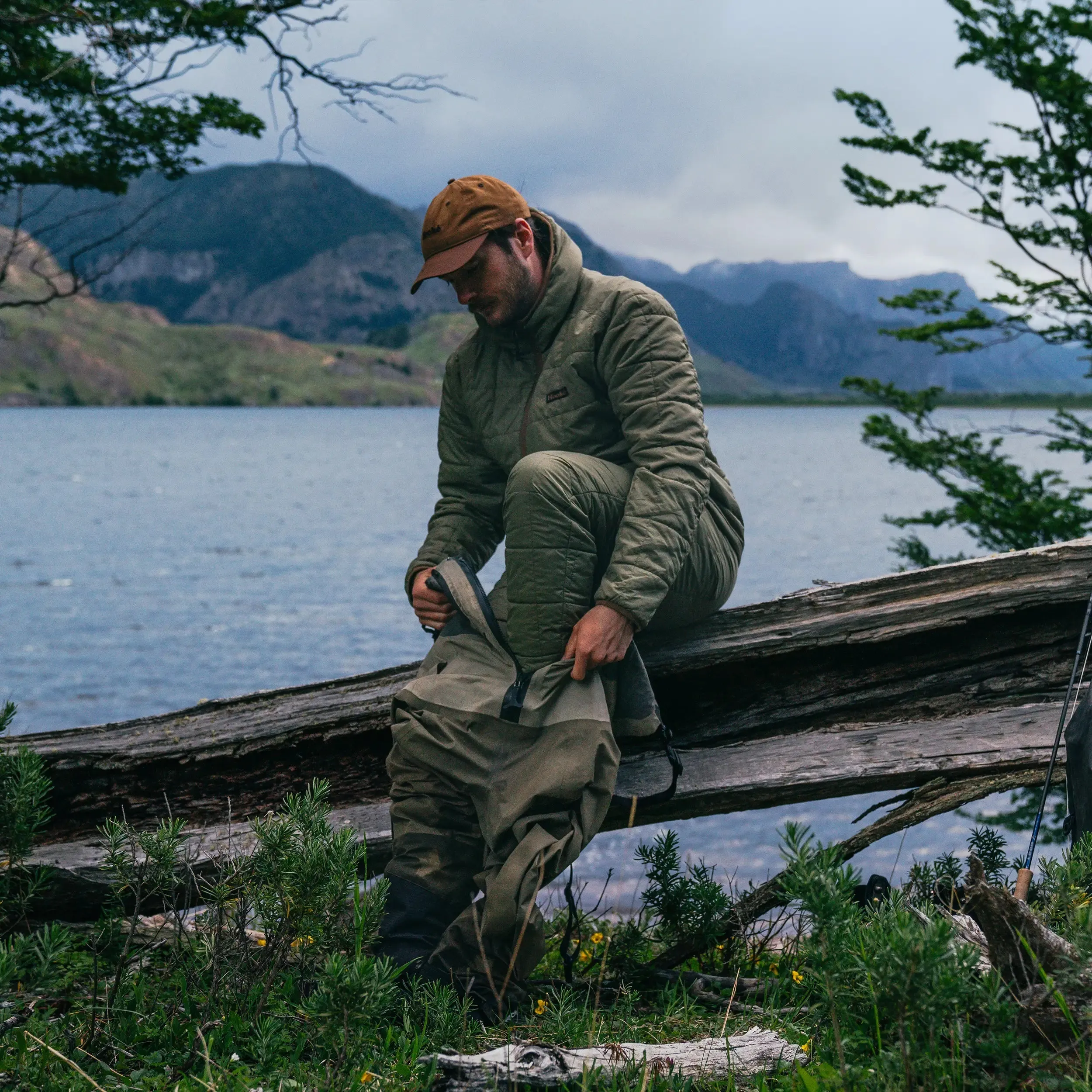 M's Seasonal Lightweight Insulated Pants sold by Hooke product image thumbnail 2