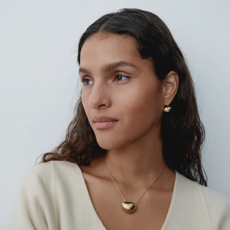 Pebble Set sold by Otiumberg