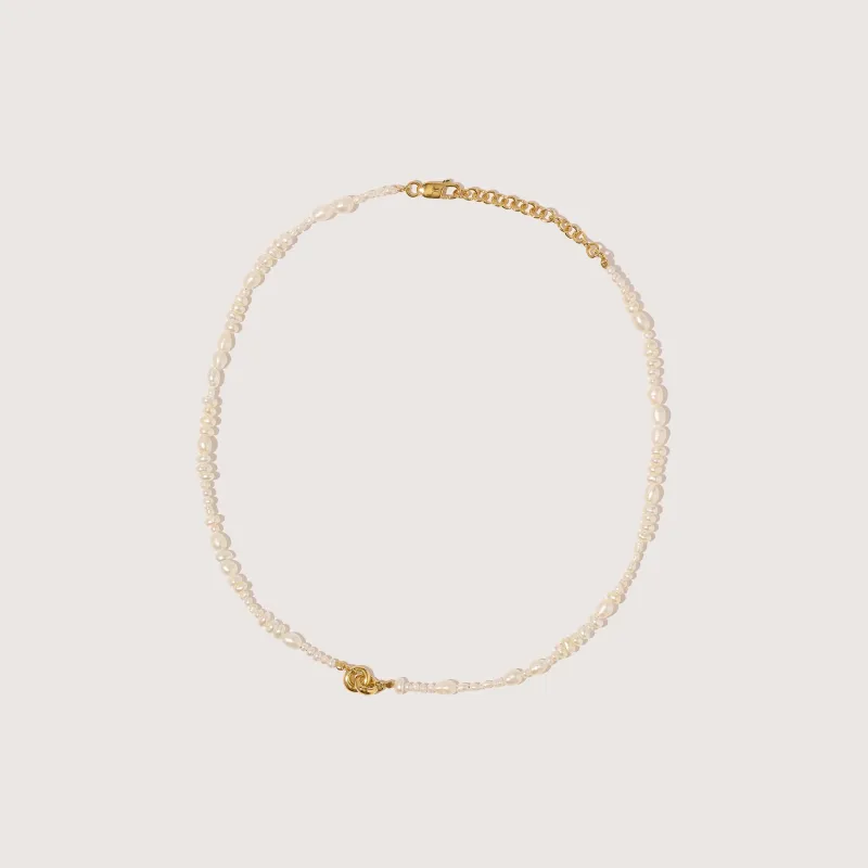 Pearl Link Up Necklace sold by Otiumberg