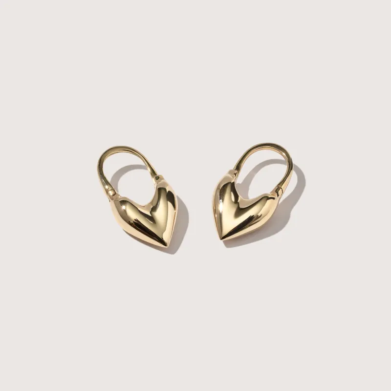 Fine Roscida Heart Earrings sold by Otiumberg