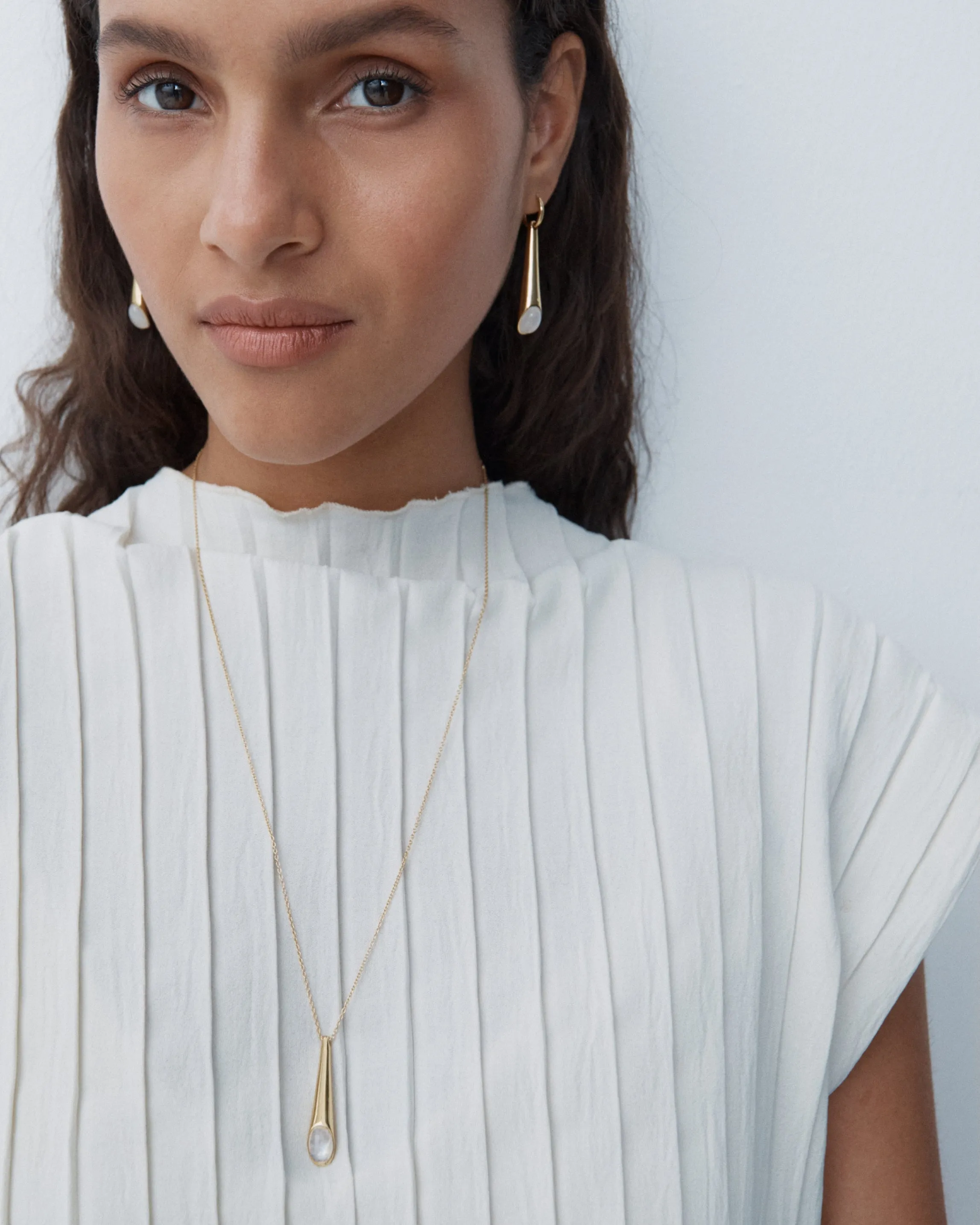 Sonnet Moonstone Set sold by Otiumberg product image thumbnail 4