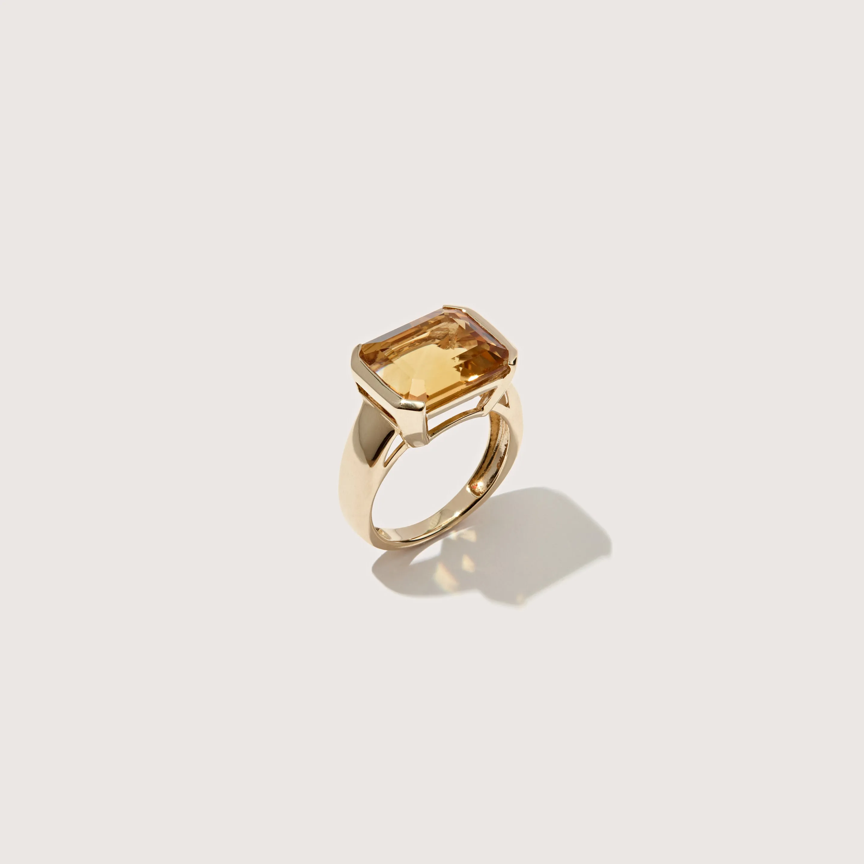 14kt Citrine Domino Ring sold by Otiumberg
