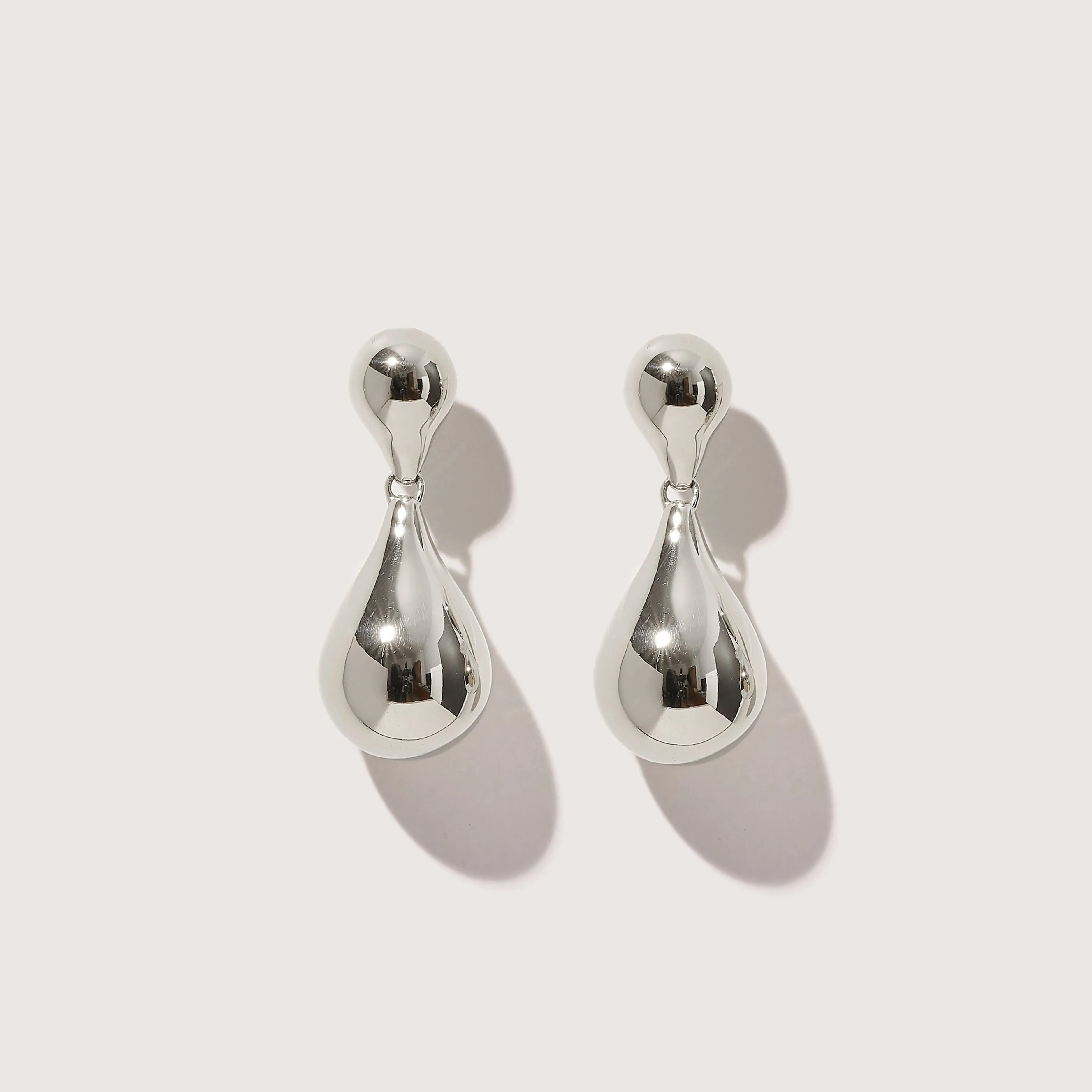 Stilla Duo Earrings sold by Otiumberg