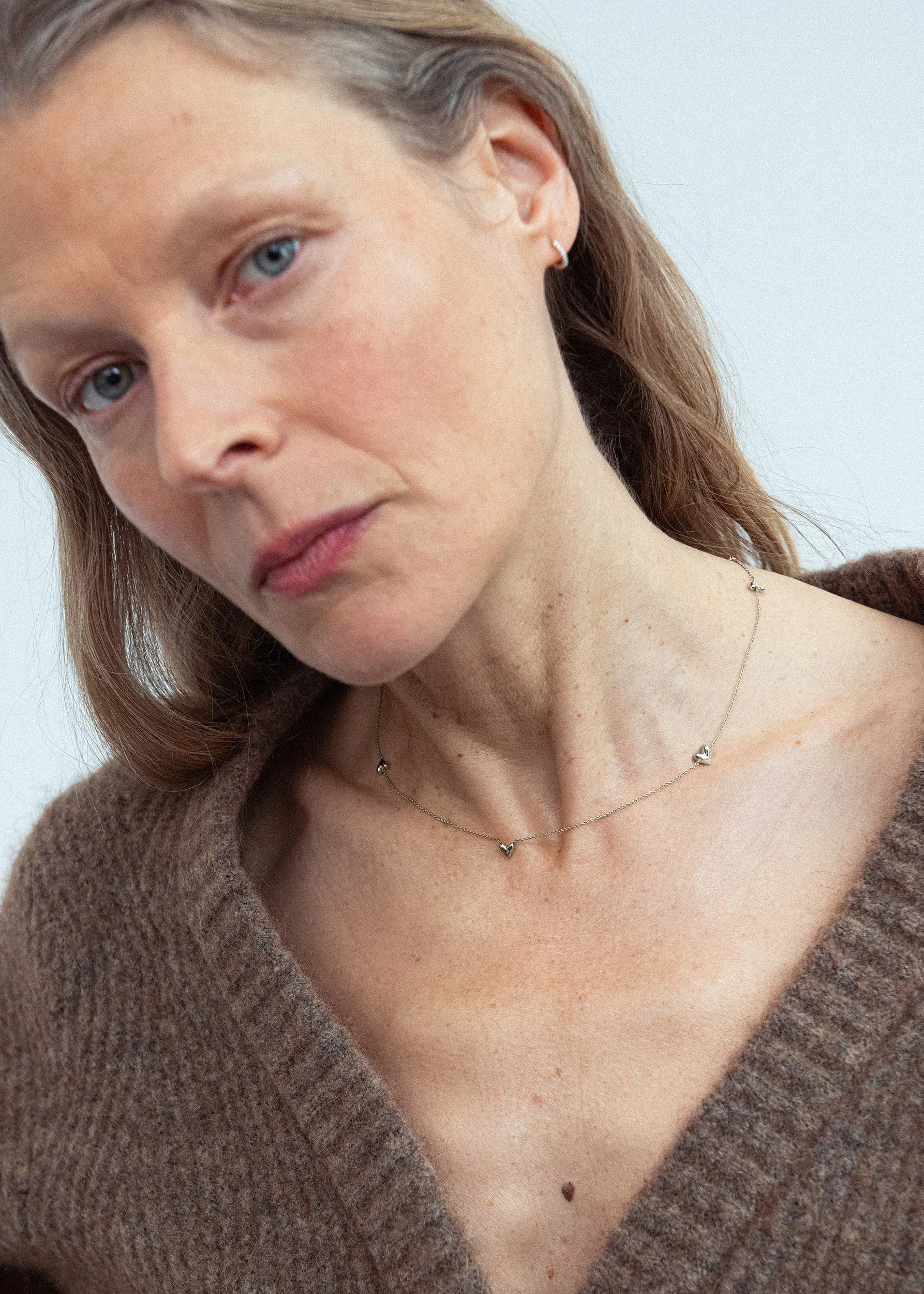 Roscida Heart Scatter Necklace sold by Otiumberg product image thumbnail 2