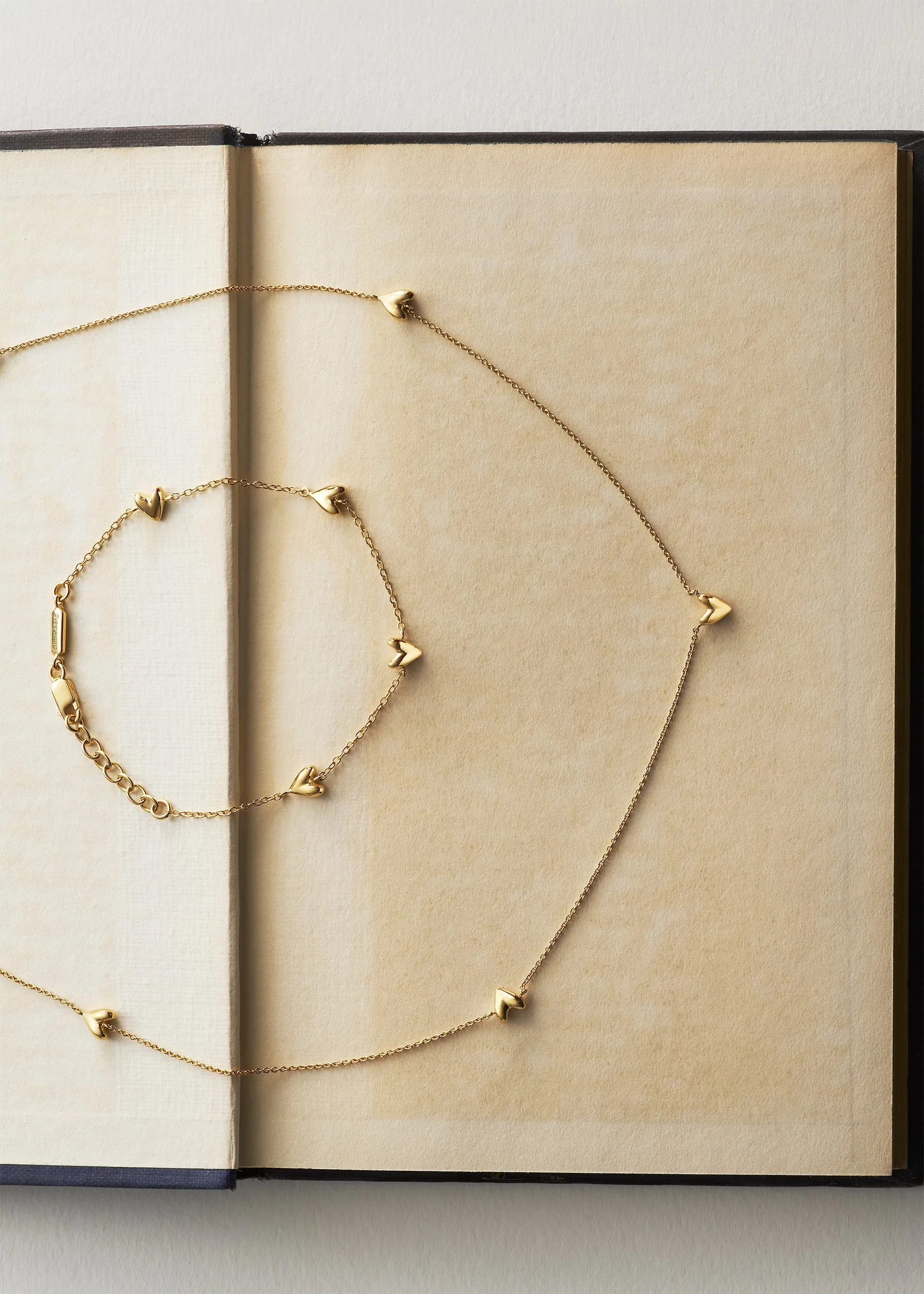 Roscida Heart Scatter Bracelet sold by Otiumberg product image thumbnail 3