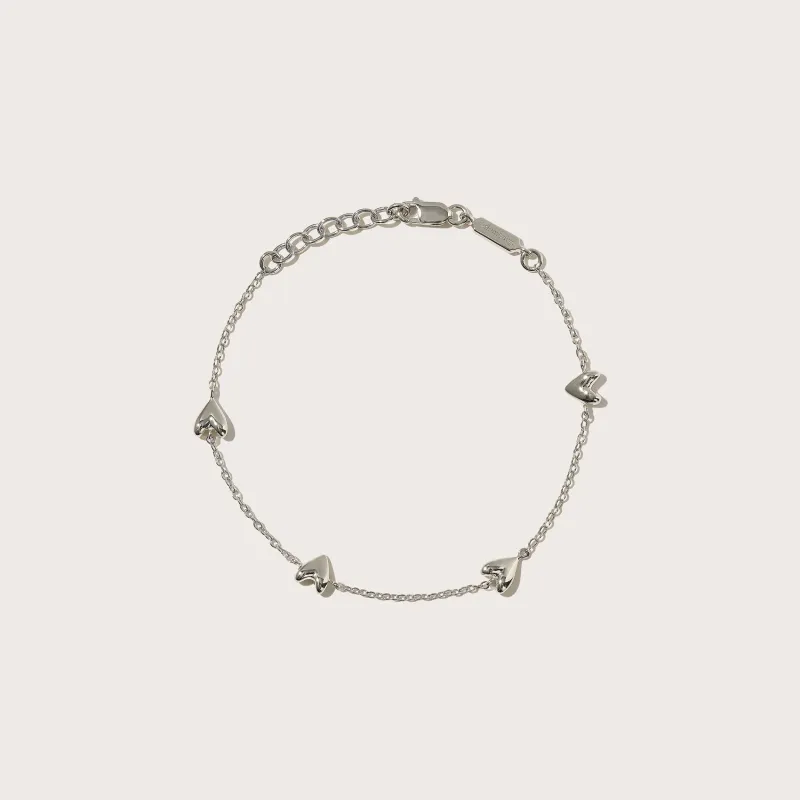 Roscida Heart Scatter Bracelet made by Otiumberg