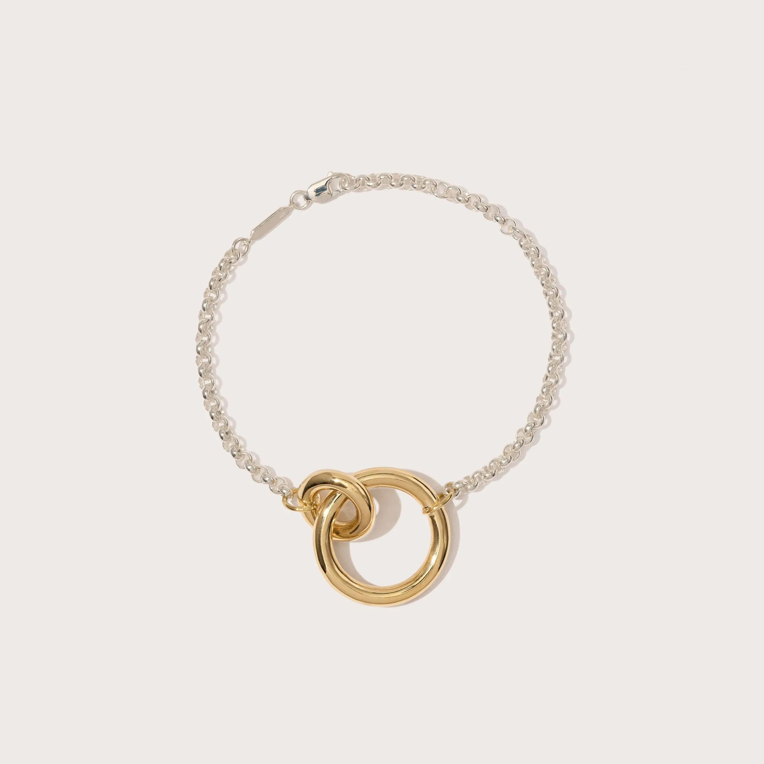 Interlock Bracelet sold by Otiumberg
