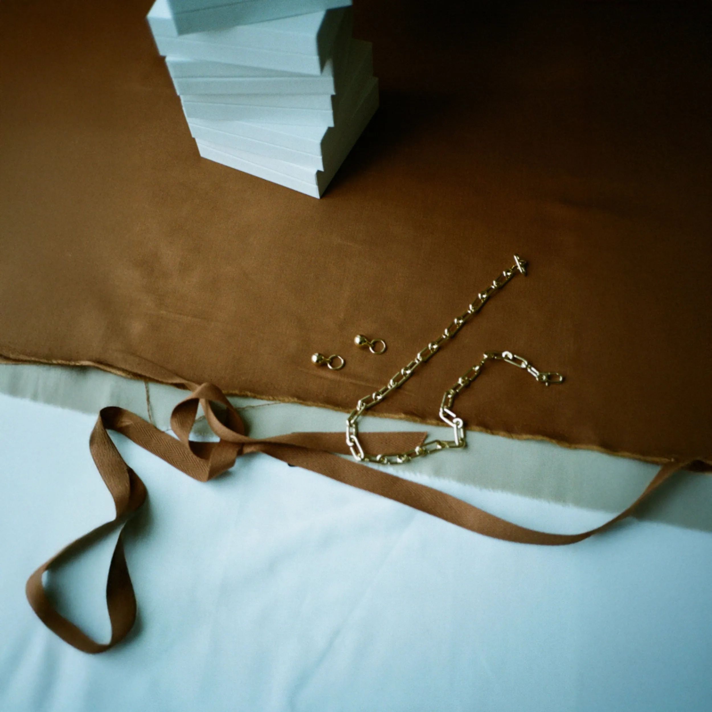Chain Repair sold by Otiumberg