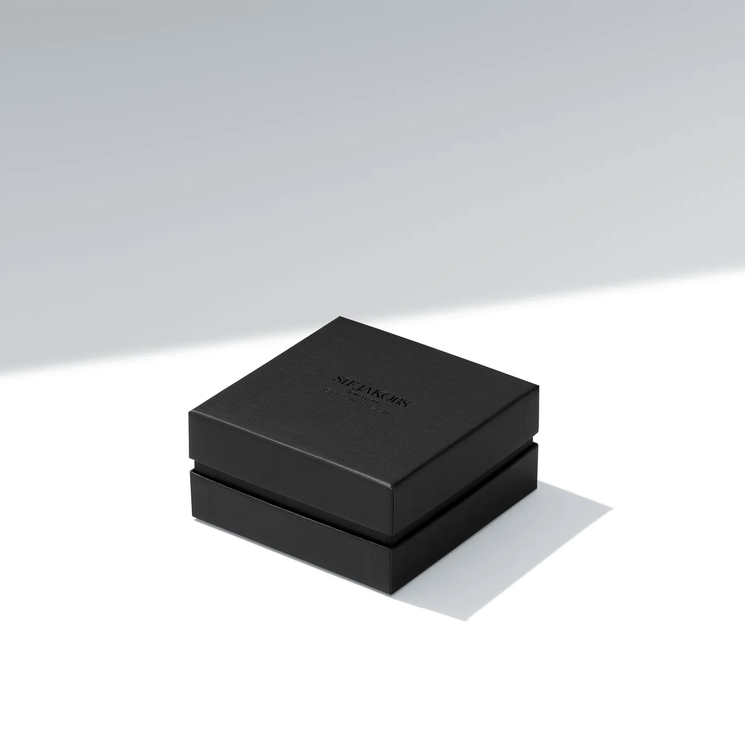 Bracelet Carrara sold by Sif Jakobs product image thumbnail 5