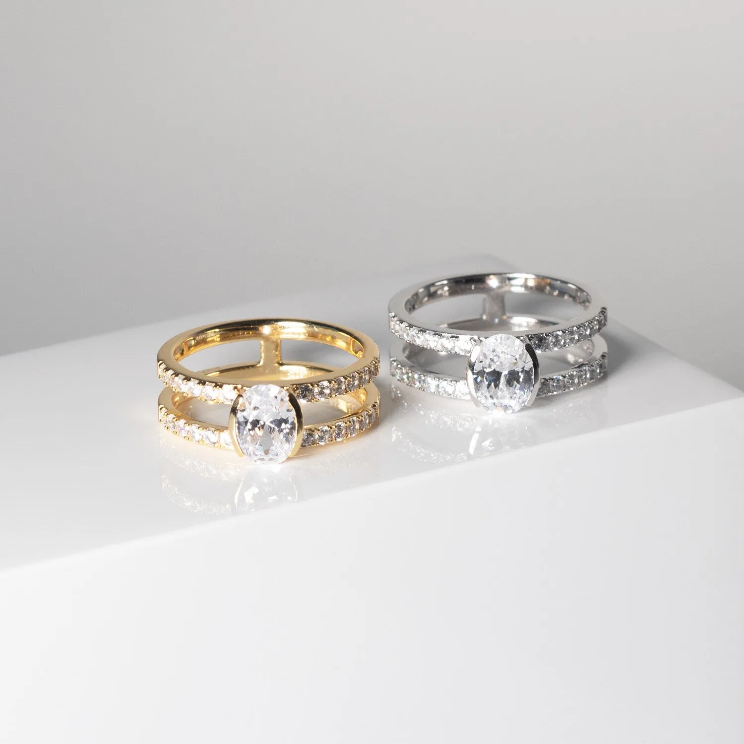 Ring Ellisse Carezza Piccolo sold by Sif Jakobs product image thumbnail 4