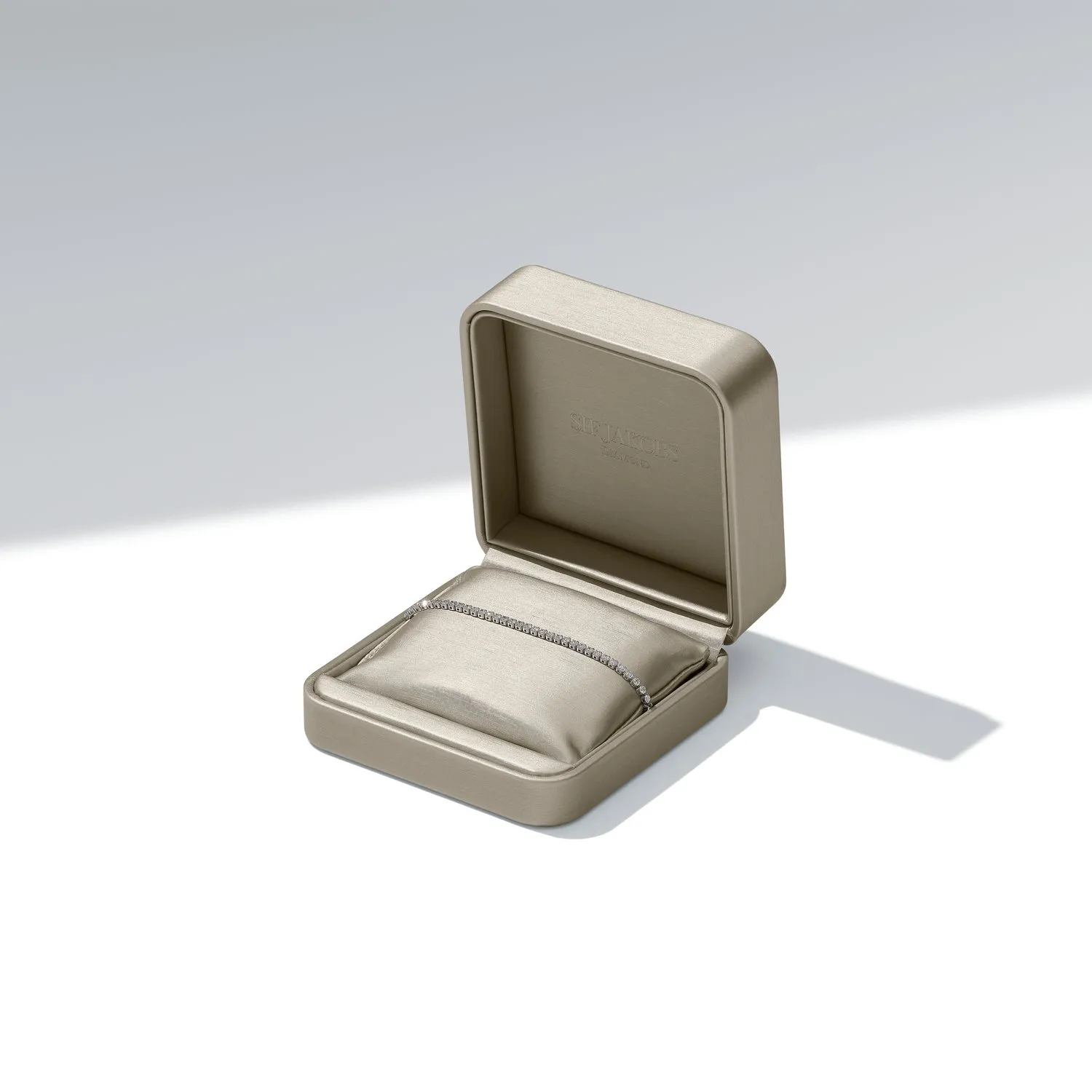 Bracelet Diamante Tennis - 14k yellow gold or white gold 5.64-6.72 ct TW G-H VS lab-grown diamonds sold by Sif Jakobs product image thumbnail 4