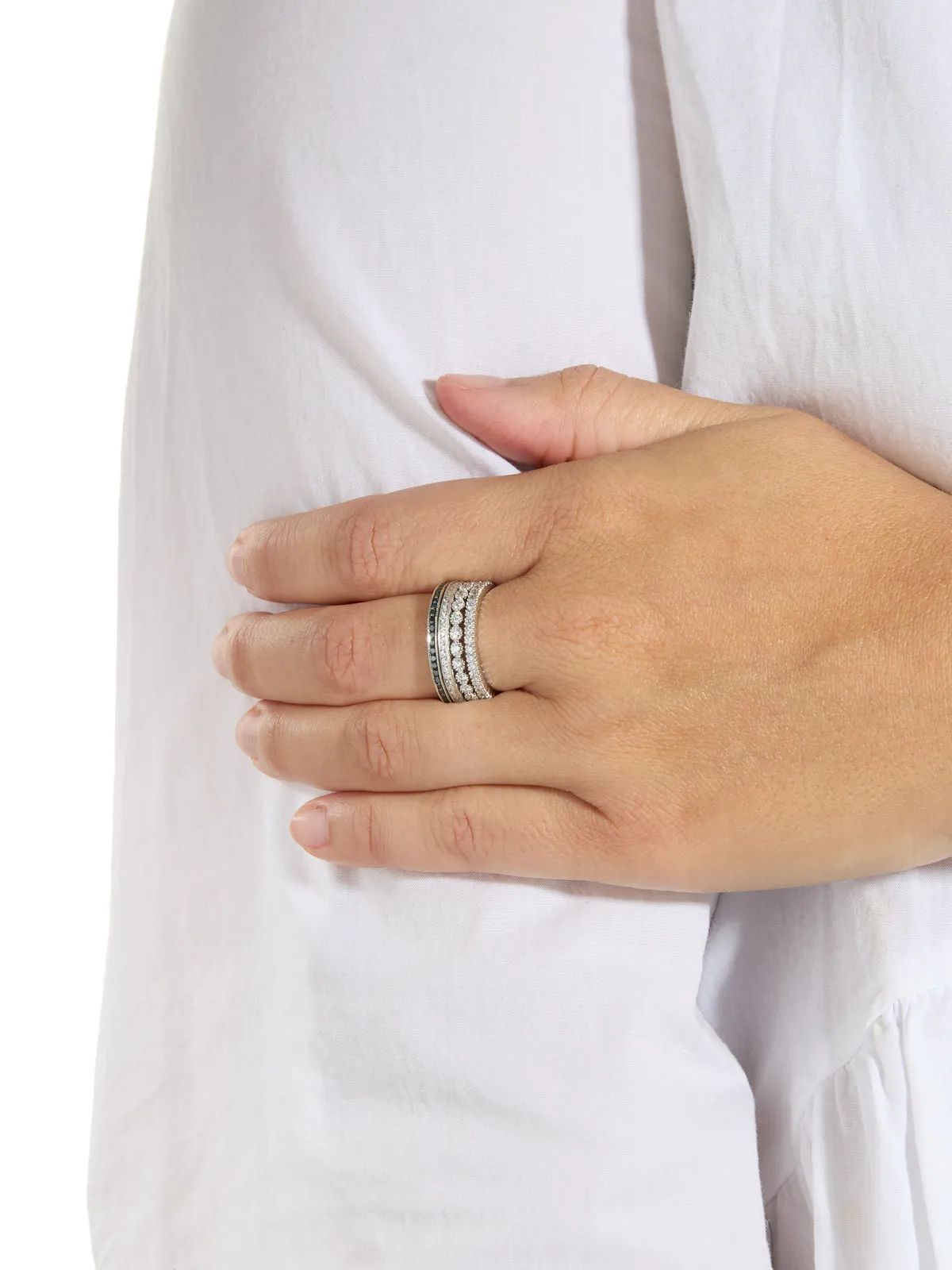Bezel Diamond White Gold Band sold by YLANG23 product image thumbnail 2