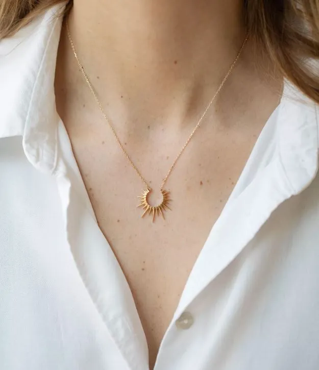 Small Sun Yellow Gold Necklace sold by YLANG23 product image thumbnail 2