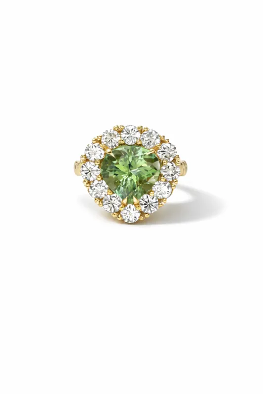 Pear Green Tourmaline and Diamond Heirloom Yellow Gold Ring made by YLANG23