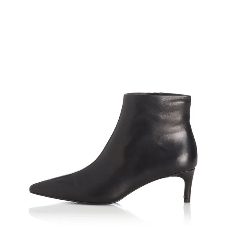 Charlie AW20 sold by Alias Mae