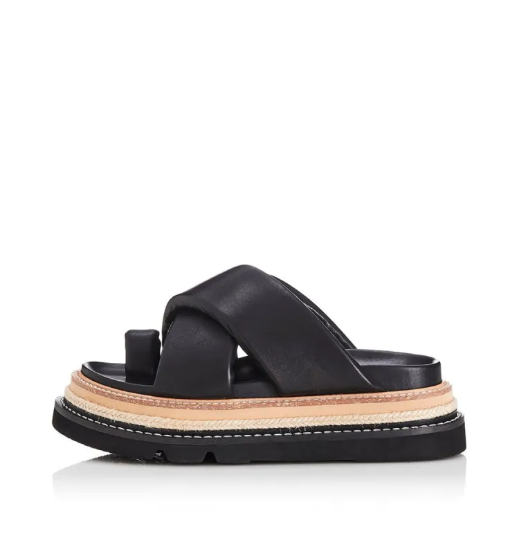 Venga sold by Alias Mae