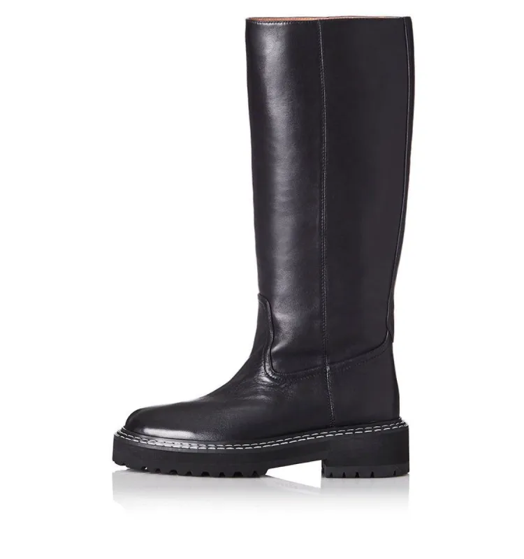 Roxanne sold by Alias Mae