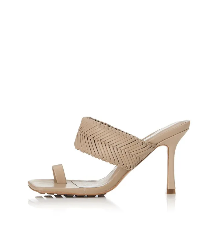 Lewie sold by Alias Mae