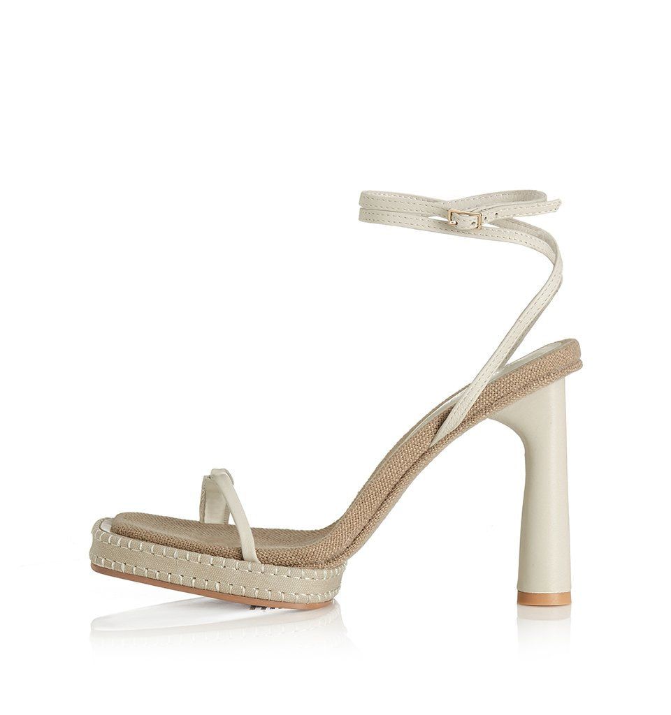 Gia sold by Alias Mae