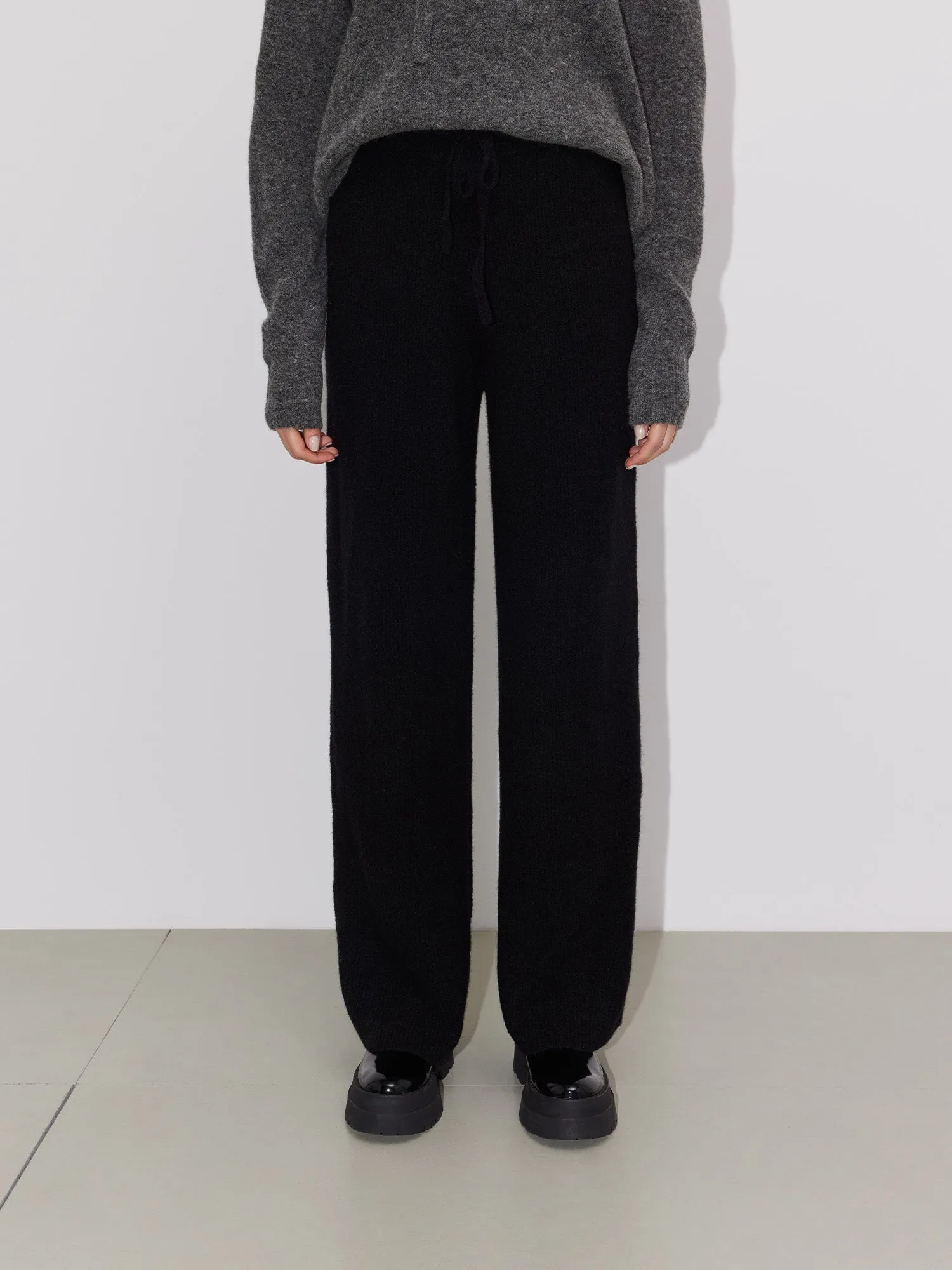 Hose 'Gigi' sold by LeGer