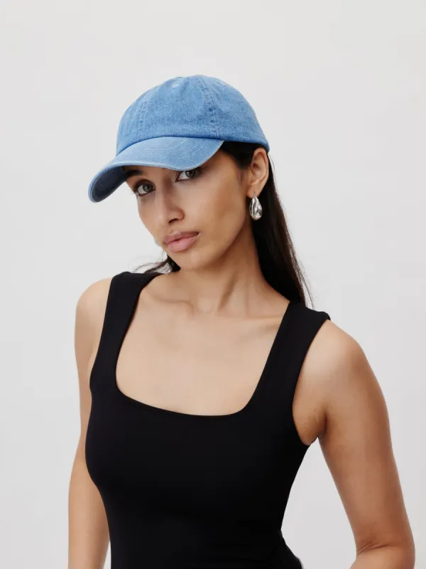 Duana Cap sold by LeGer
