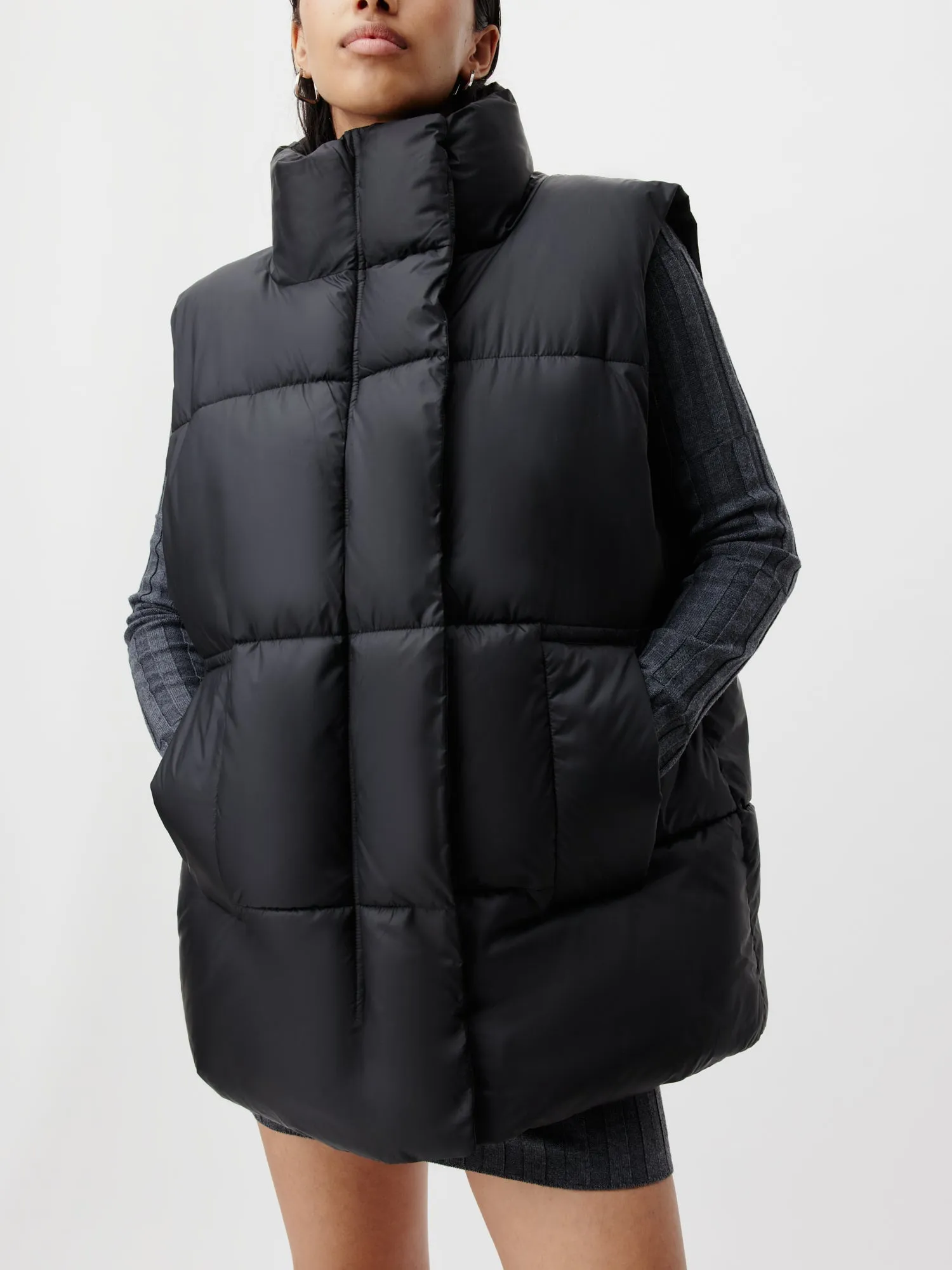 Jane Vest sold by LeGer product image thumbnail 5