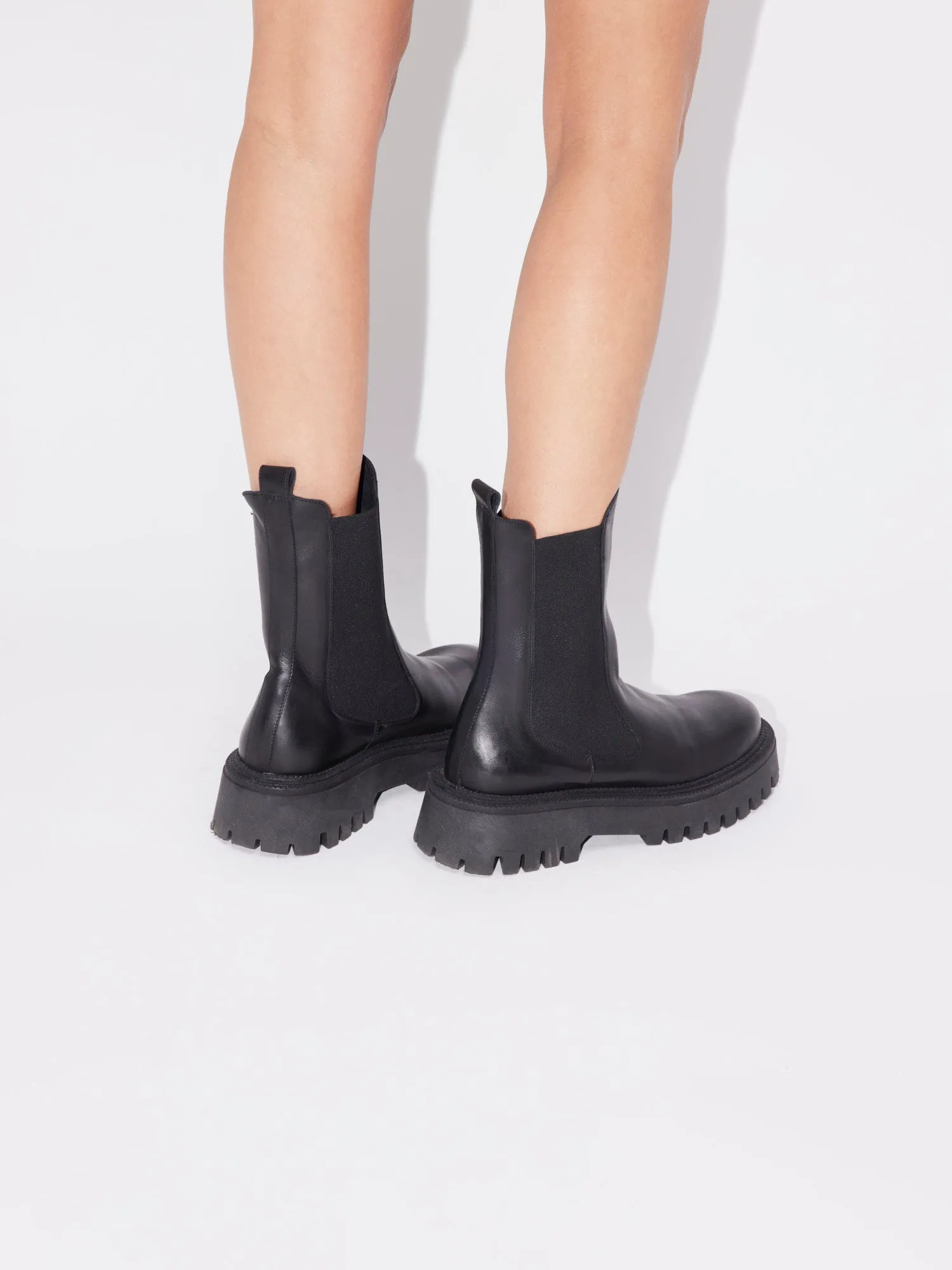 Chelsea Boots 'Chayenne' sold by LeGer product image thumbnail 2