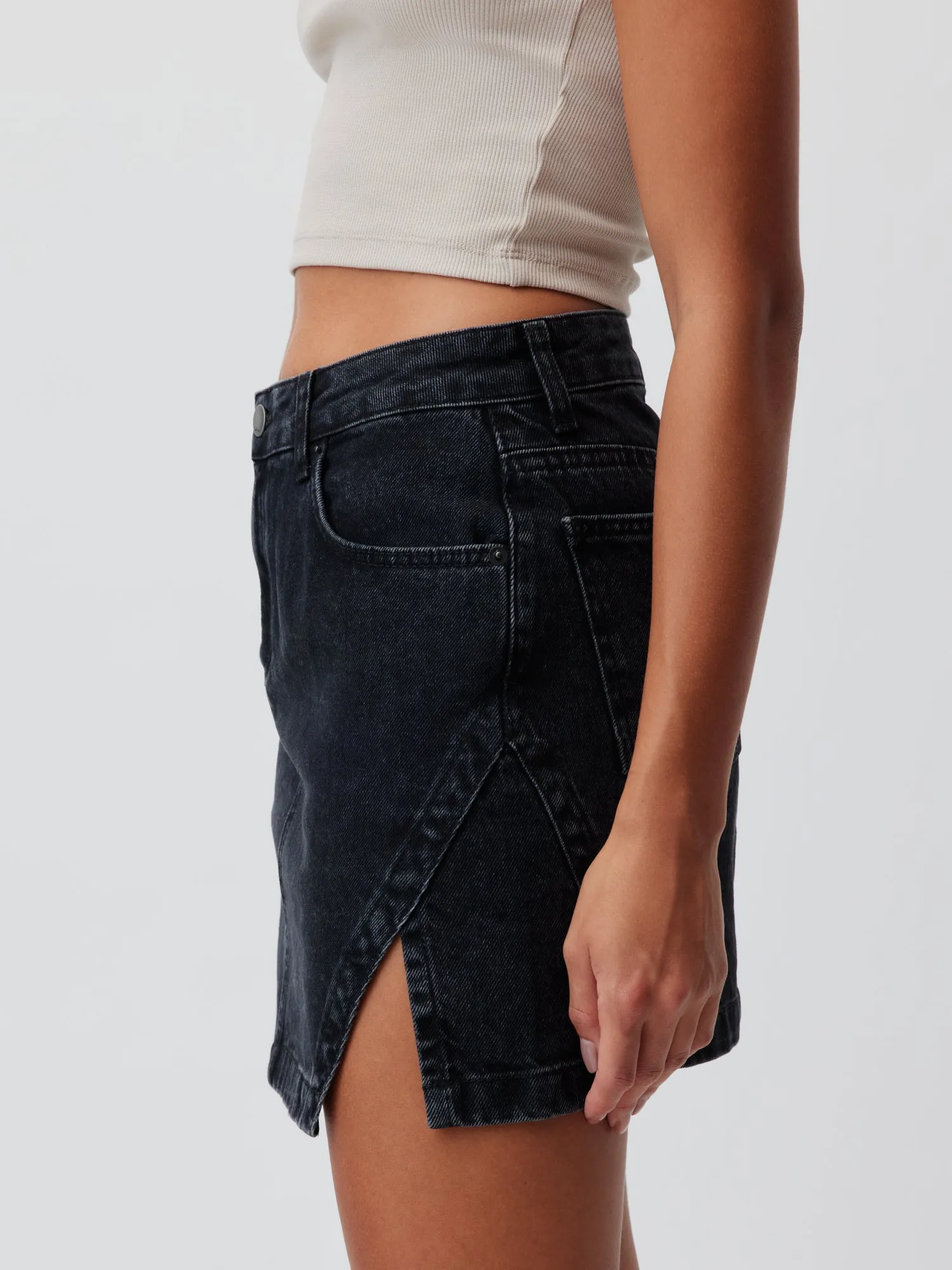 Daphne Skirt sold by LeGer product image thumbnail 2