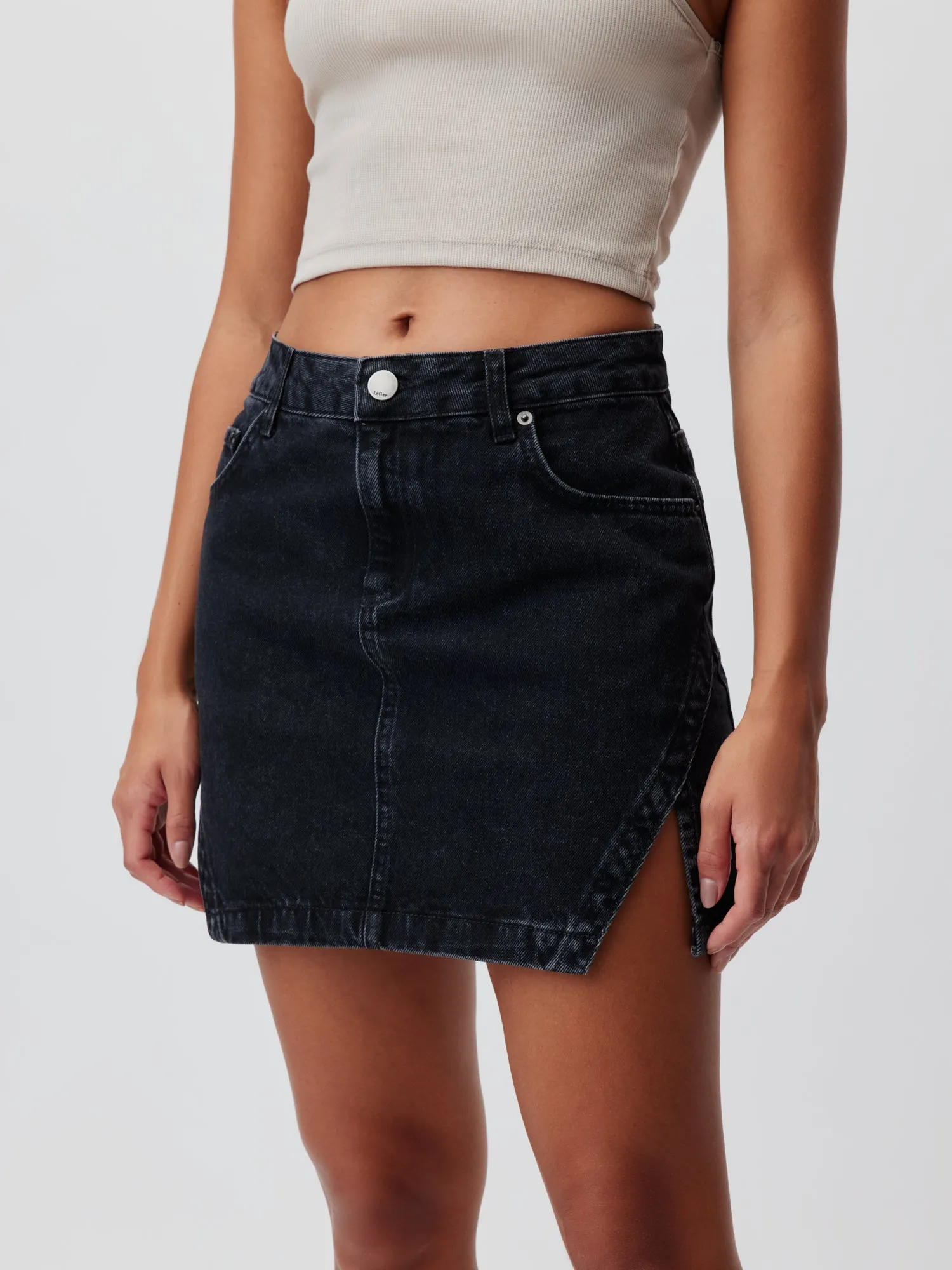 Daphne Skirt sold by LeGer