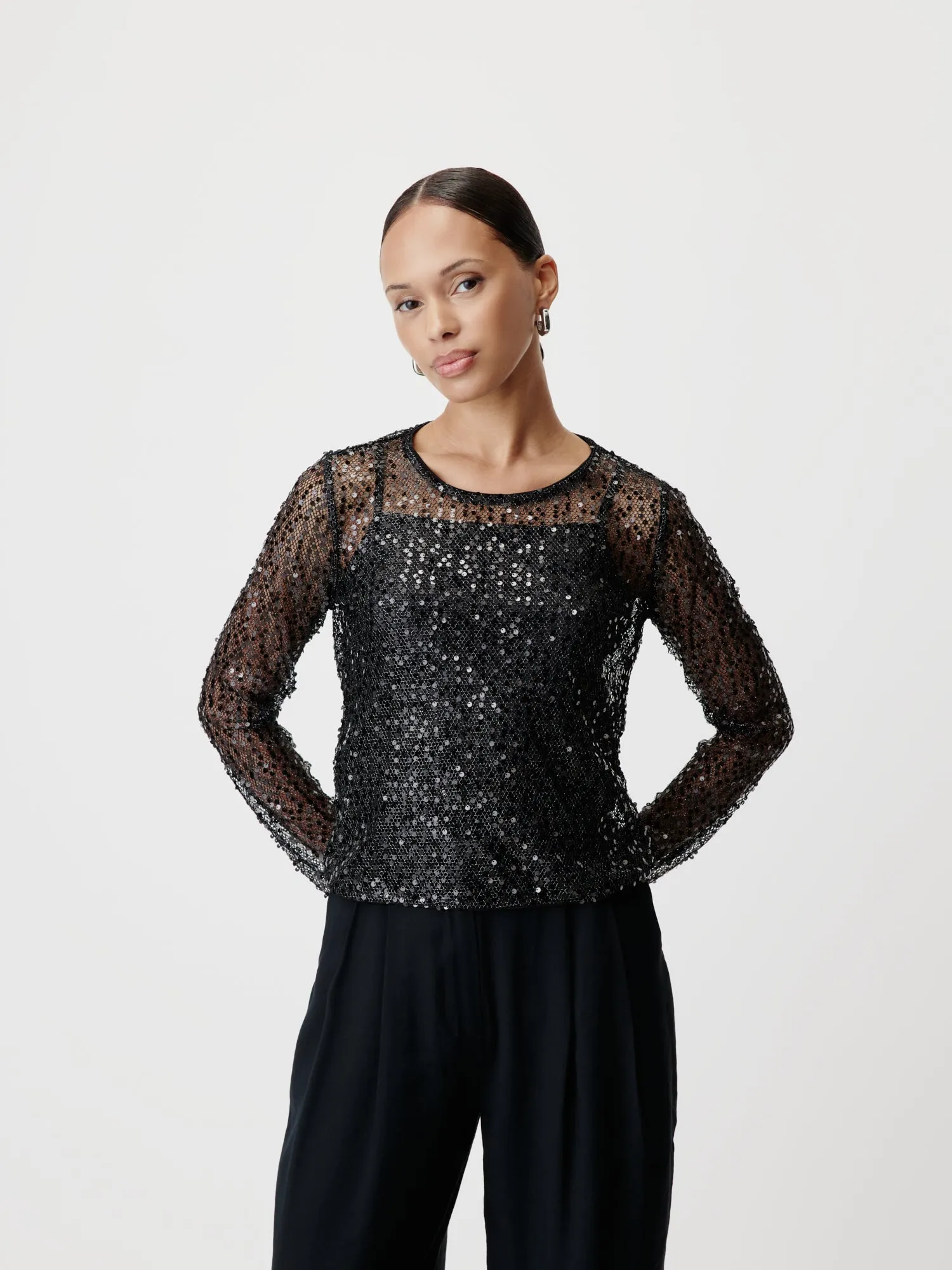 Mareen Longsleeve sold by LeGer