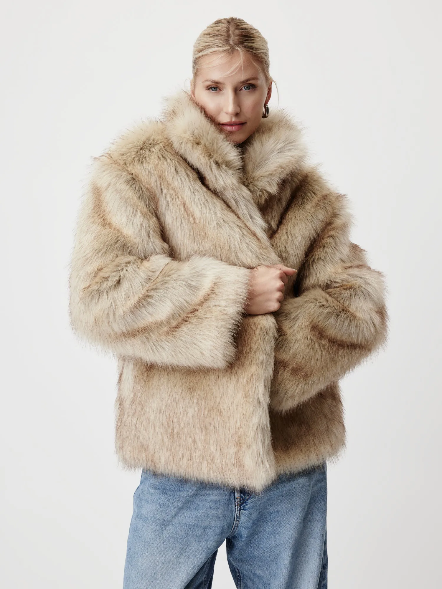 Fergie Jacket sold by LeGer product image thumbnail 5