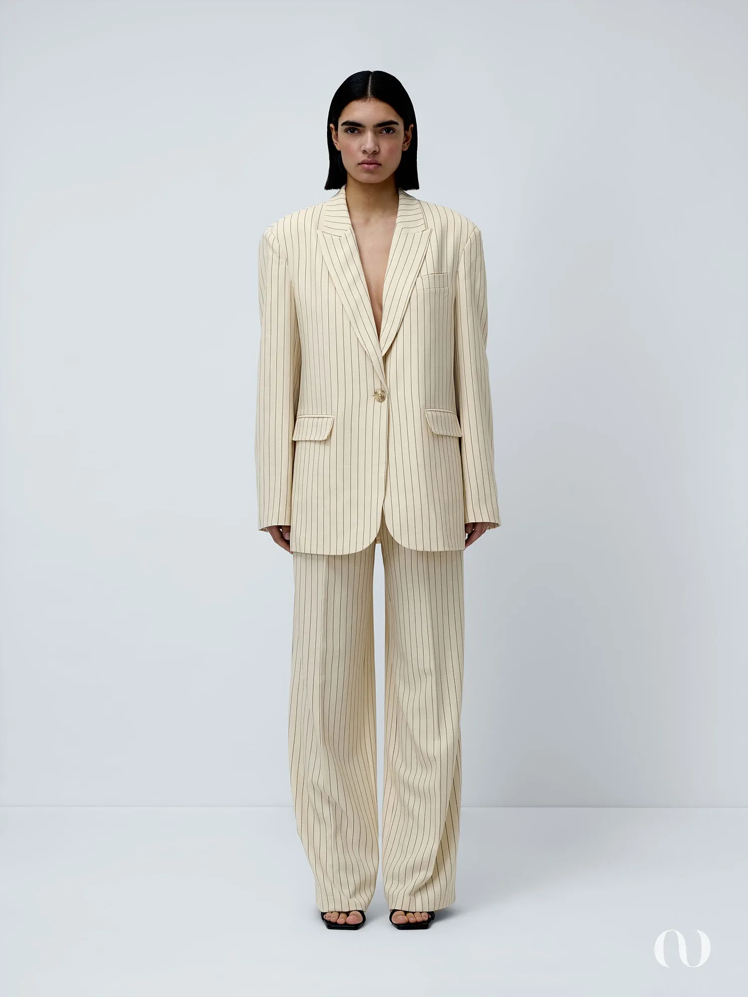 Elaine Blazer sold by LeGer