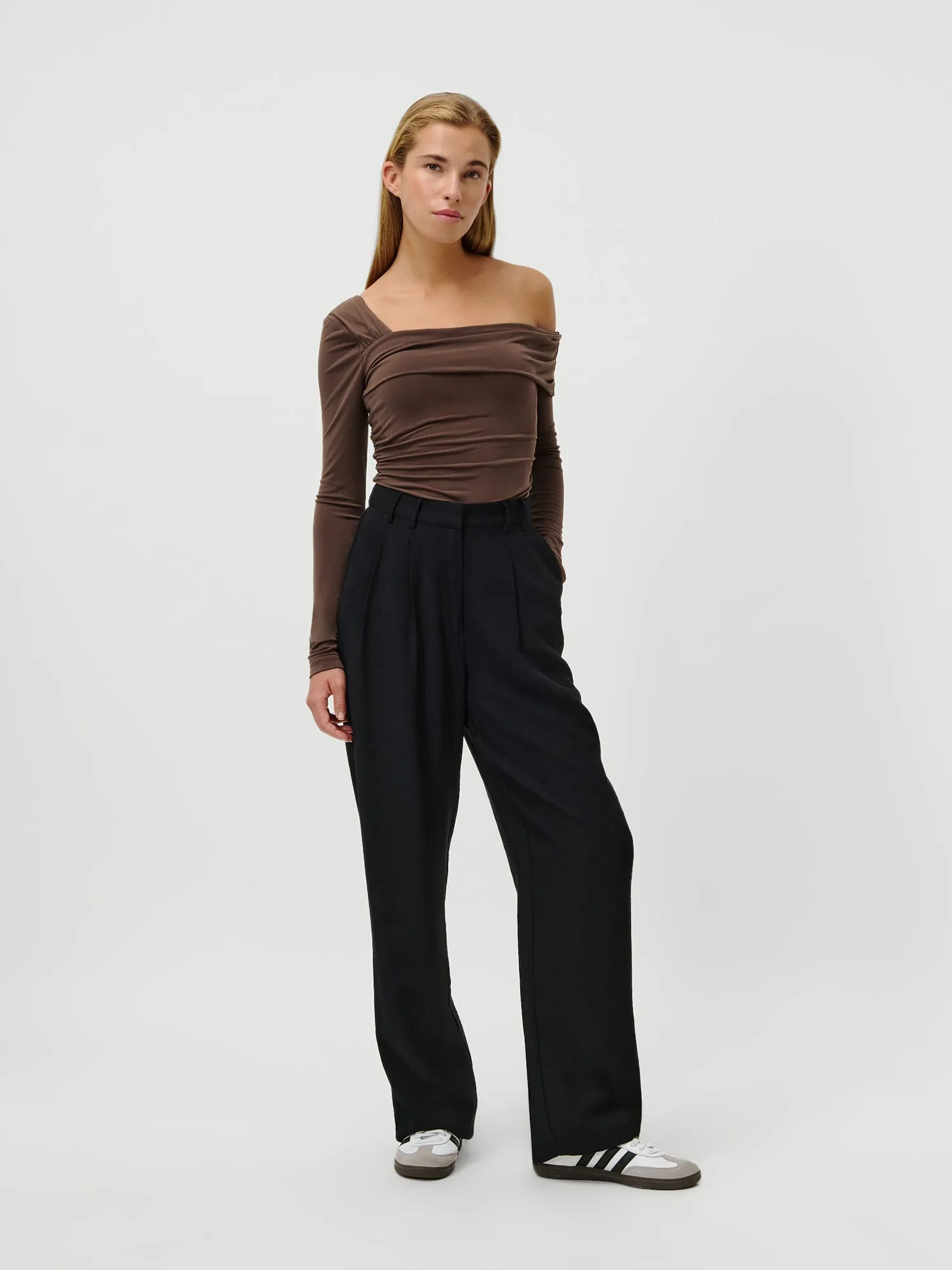 Charleen Longsleeve sold by LeGer product image thumbnail 3