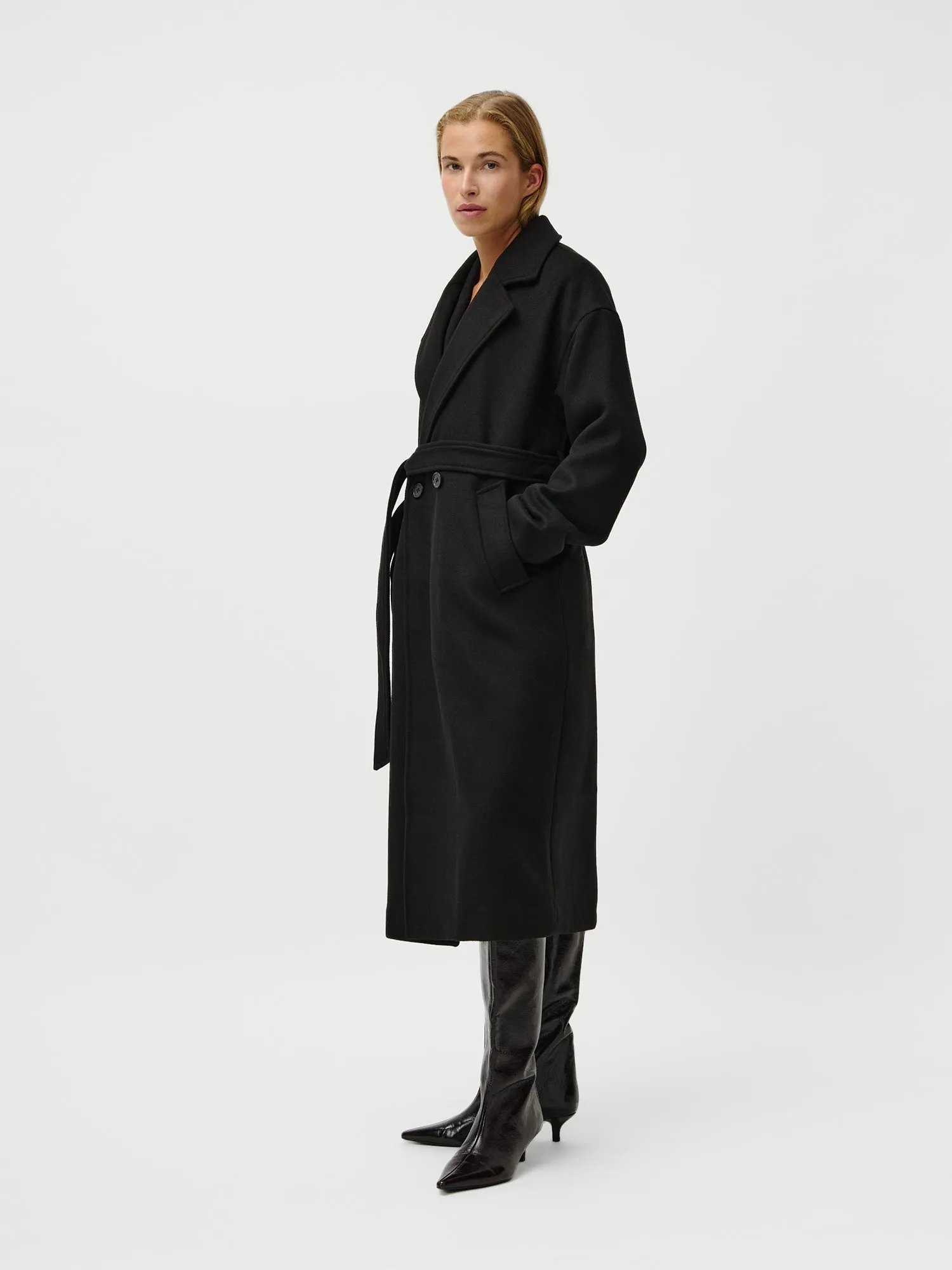 Betty Coat sold by LeGer product image thumbnail 5