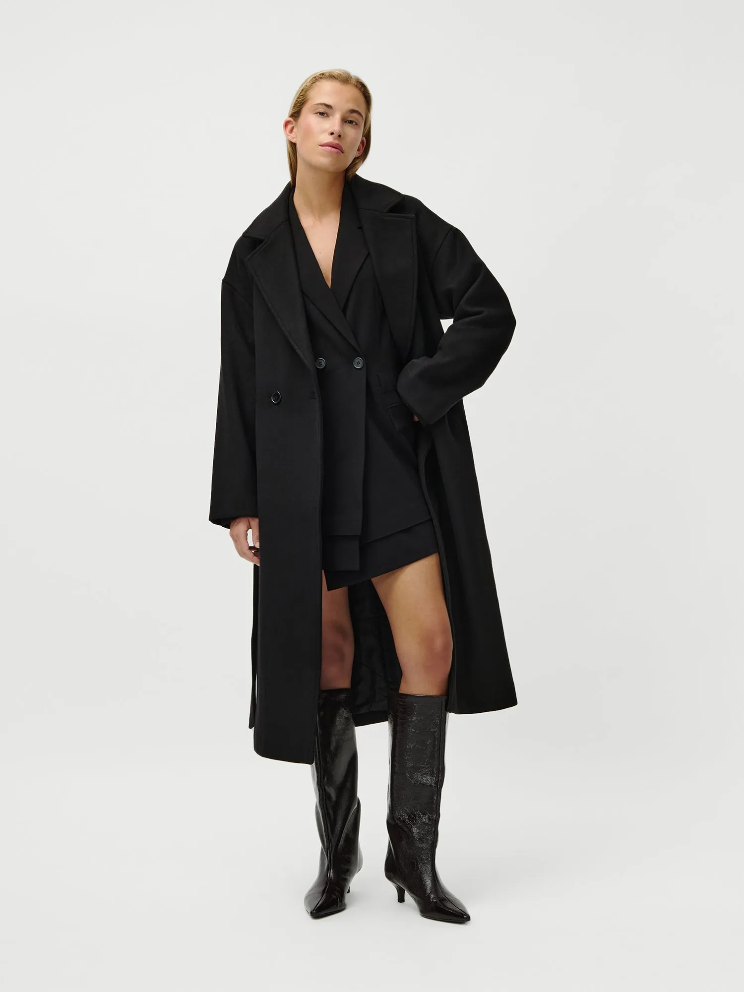 Betty Coat sold by LeGer product image thumbnail 4